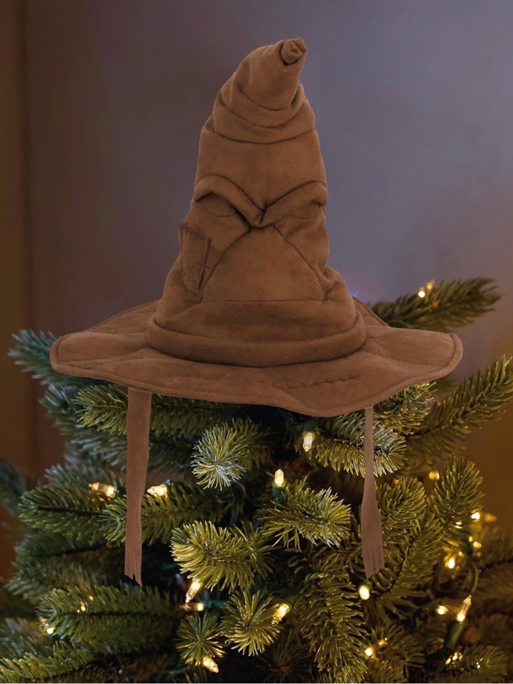 Hallmark Harry Potter Plush Christmas Tree
Topper - Hogwarts Sorting Hat - Picture 5 of 12
